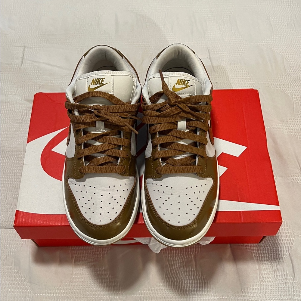 Nike White and Tan Sneakers